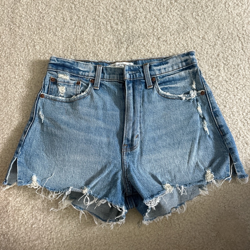 Abercrombie & Fitch The Mom Short - Curve Love